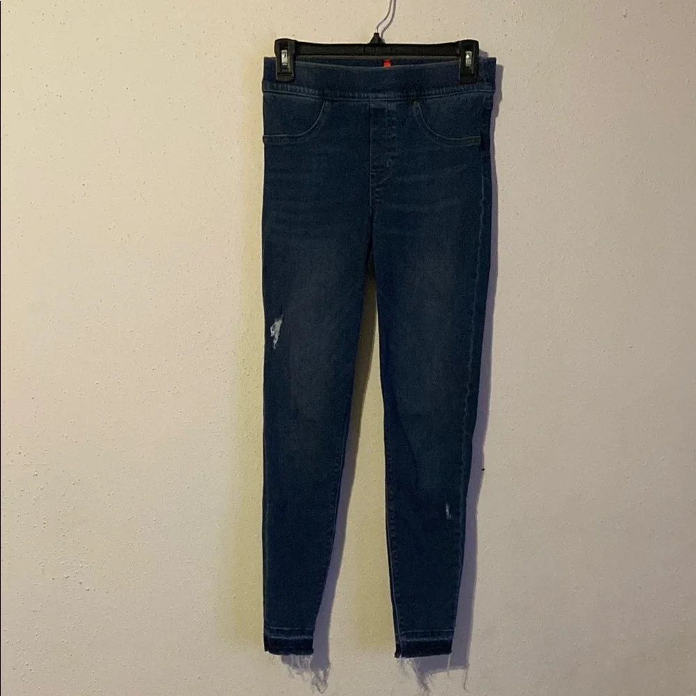 SPANX built shaping